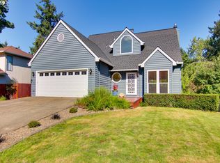 7063 SW Locust St, Tigard, OR 97223