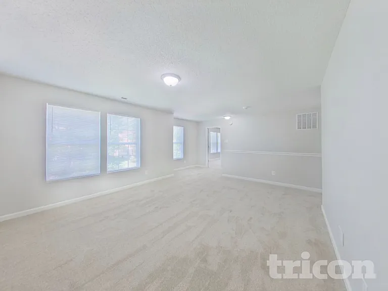 5104 Mintvale Dr — Photo 21
