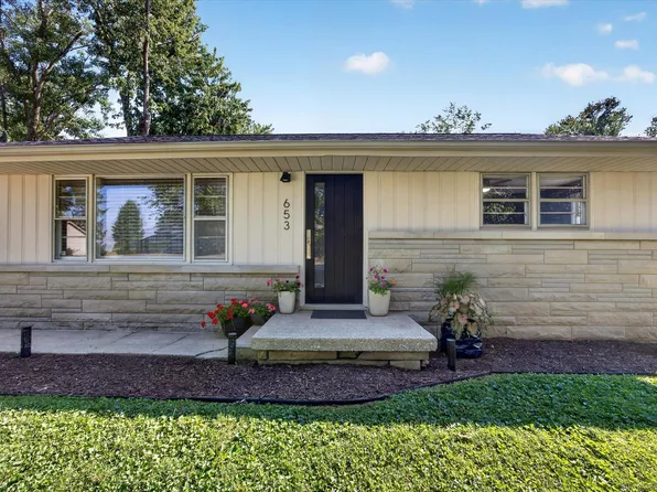 653 W Green Rd, Bloomington, IN 47403