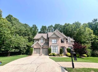 580 Shiney Brook Ln, Lawrenceville, GA 30044