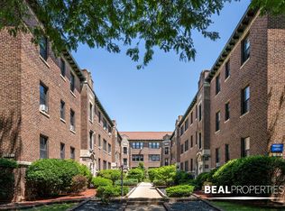 1313-21 Oak Ave #2B-1BA, Evanston, IL 60201
