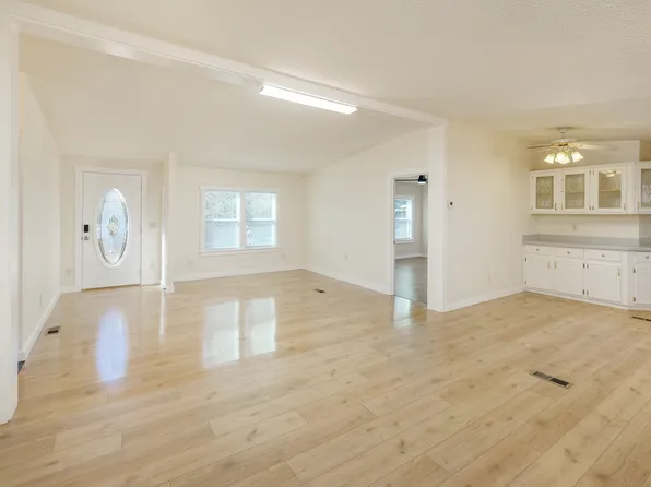 3444 Mount Lebanon Rd, Campobello, SC 29322