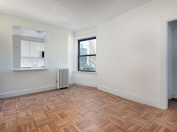 3rd image of 342 W 21st St APT 6E