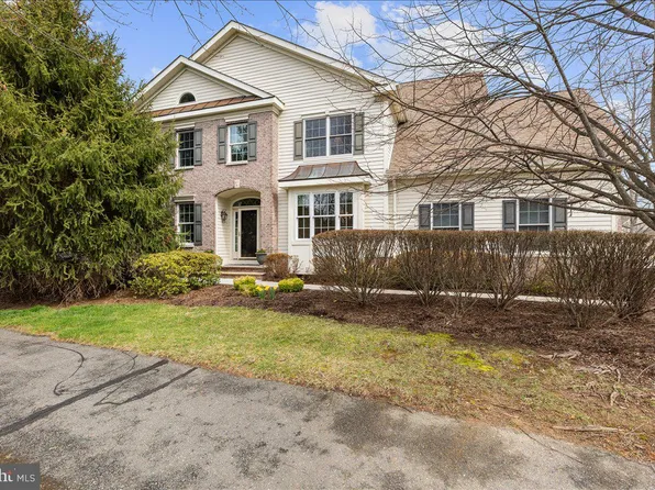 86 Schindler Ct, Lawrence Township, NJ 08648