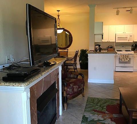 5th image of 2732 Via Murano Unit 617