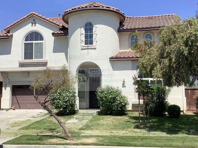 833 Branding Iron St — Photo 1