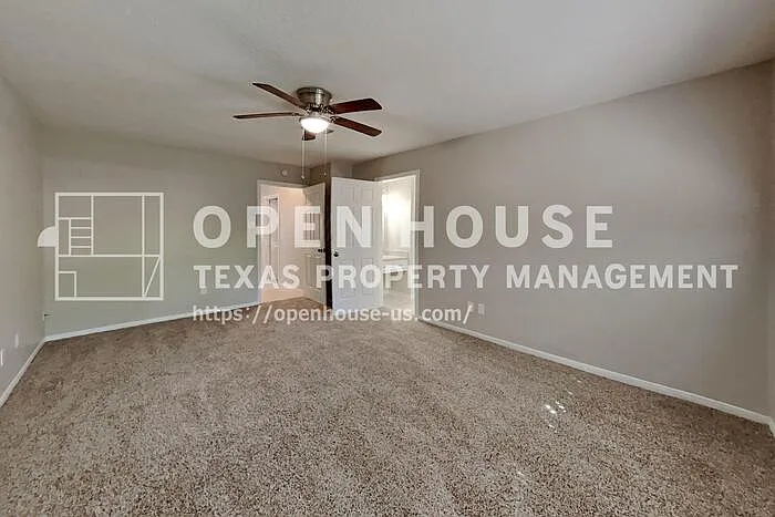 1954 Round Spring Dr — Photo 9