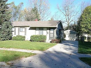 3626 Alpine Dr, Lansing, MI