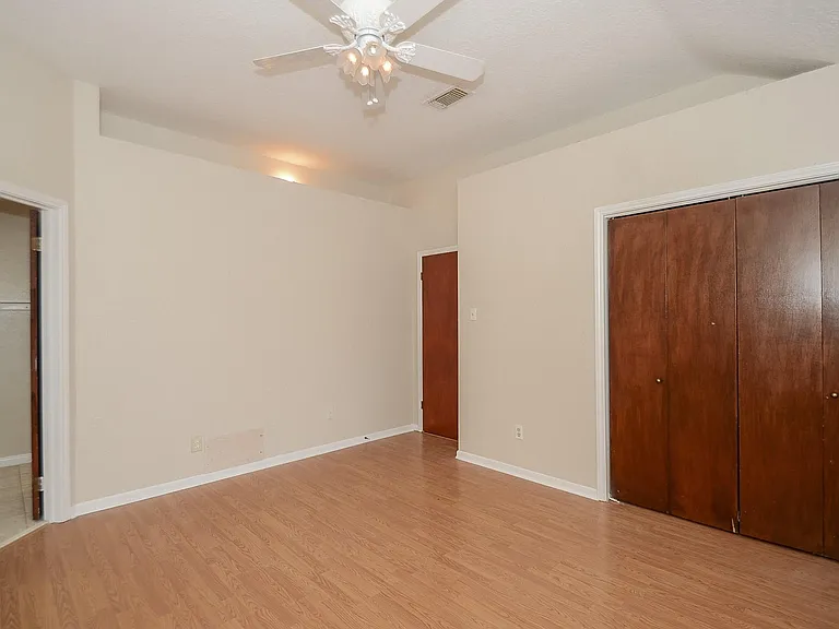 1722 Foxlake Dr — Photo 15