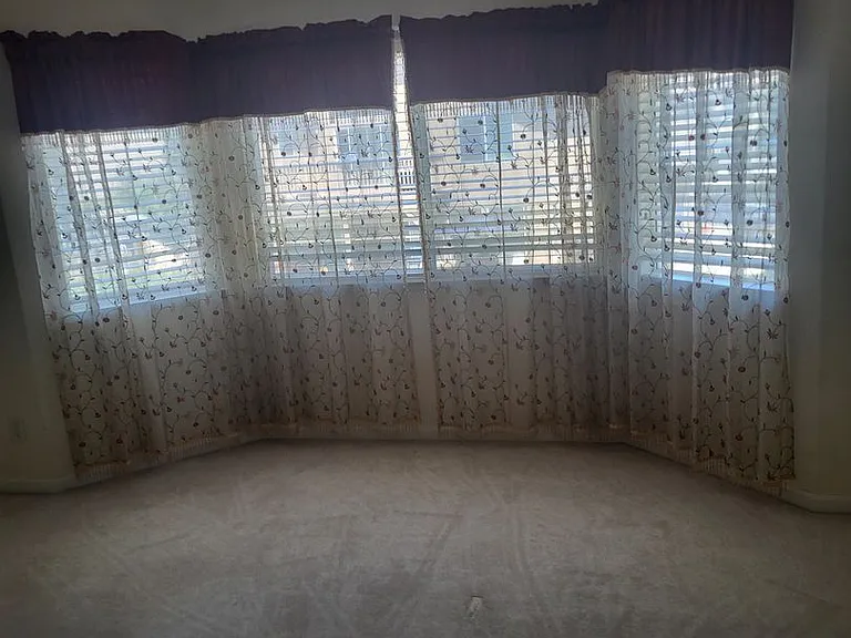 5049 Pine Lake Ct — Photo 22