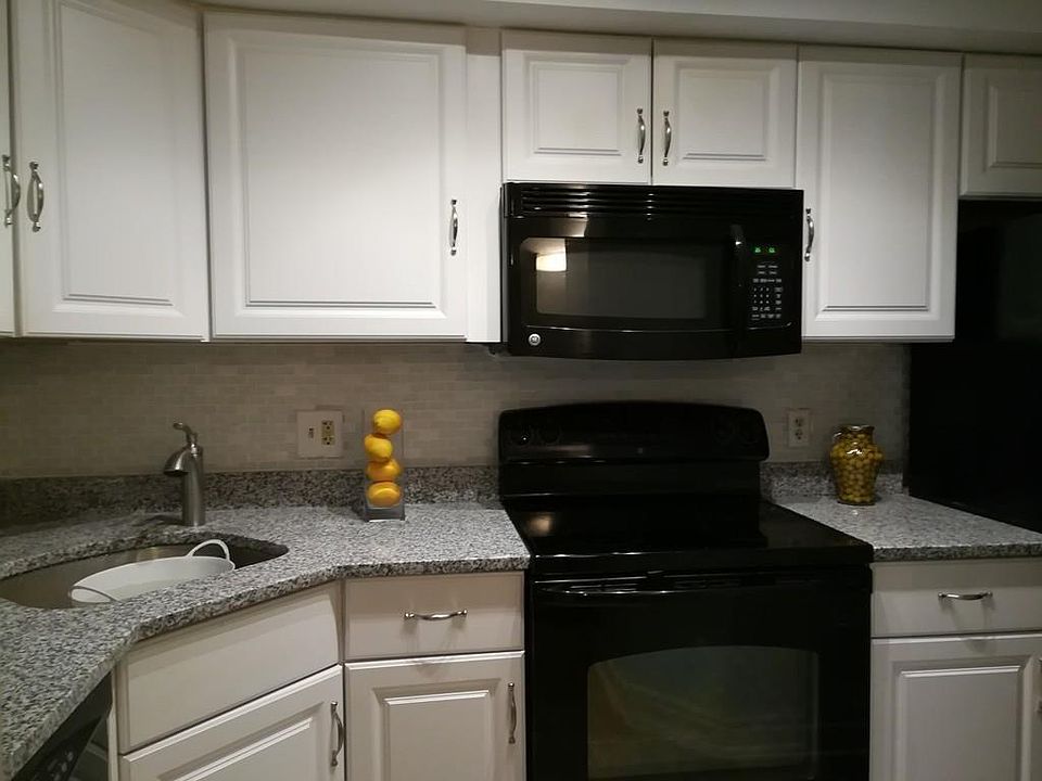 1st image of 934 Southern Artery Unit 117
