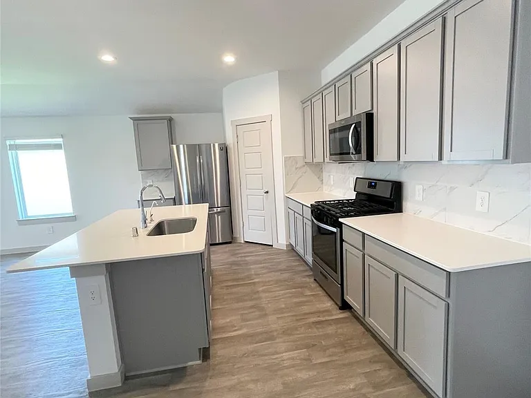 1830 Plantation Pl — Photo 5
