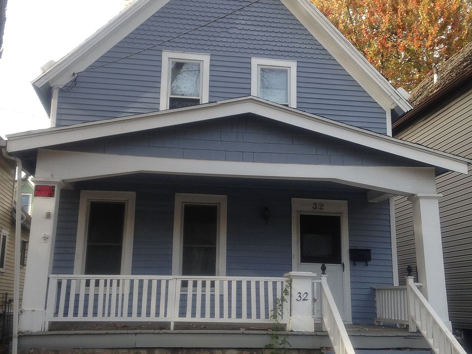 1st image of 32 Heward Ave