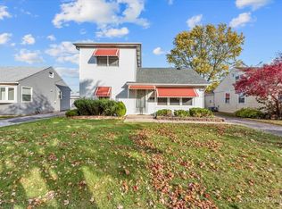 2437 Dora St, Franklin Park, IL