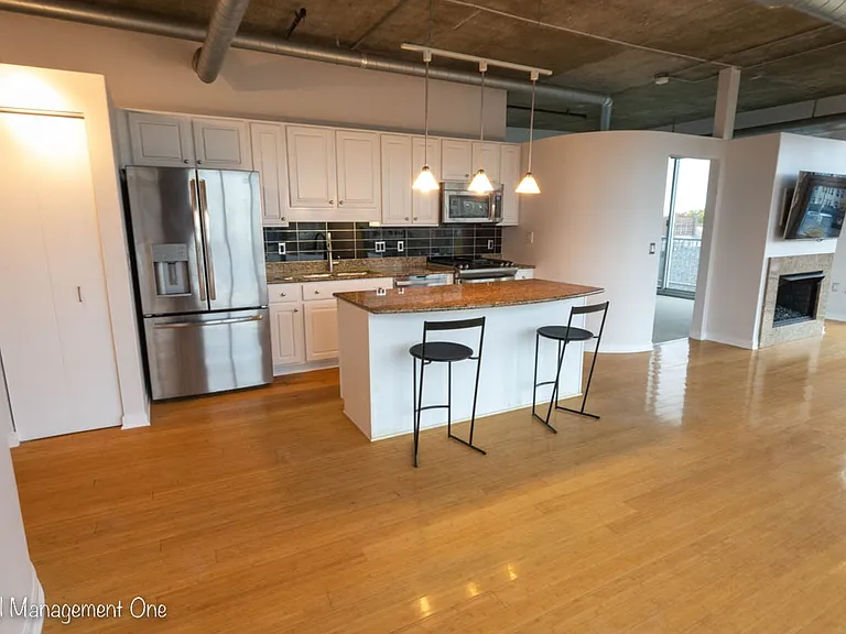 100 W 5th St #507 — Photo 5