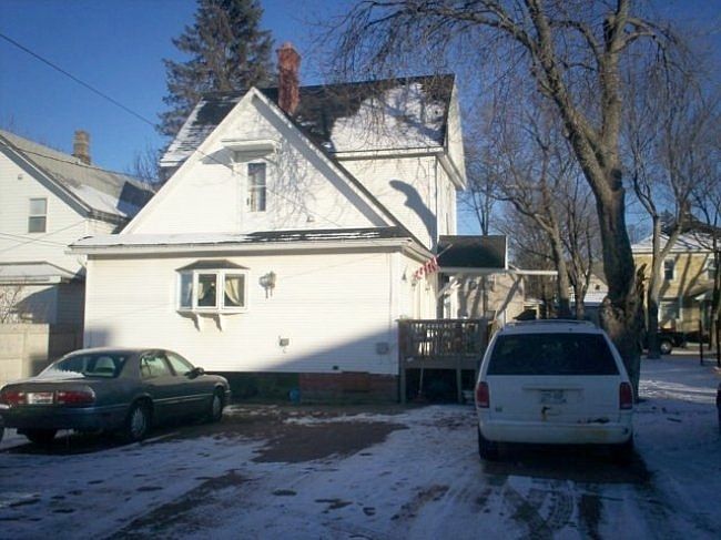 2nd image of 522 S 2nd Ave