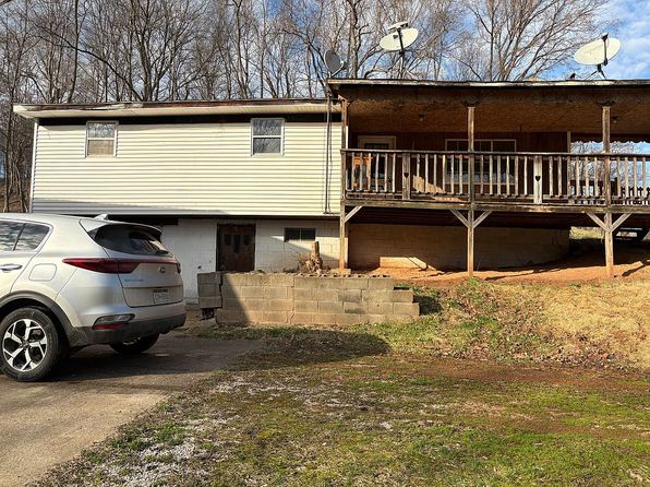 2275 N Claylick Rd