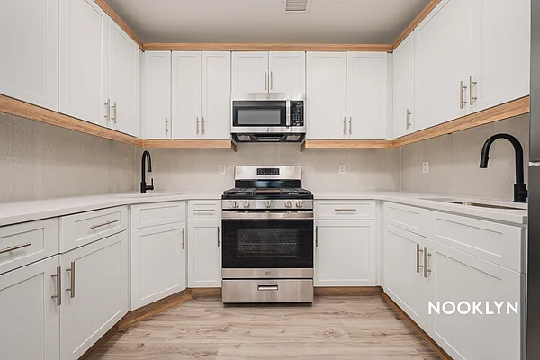 Rented by Nooklyn NYC LLC | media 2