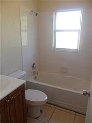 1st image of 909 59th Avenue Dr E