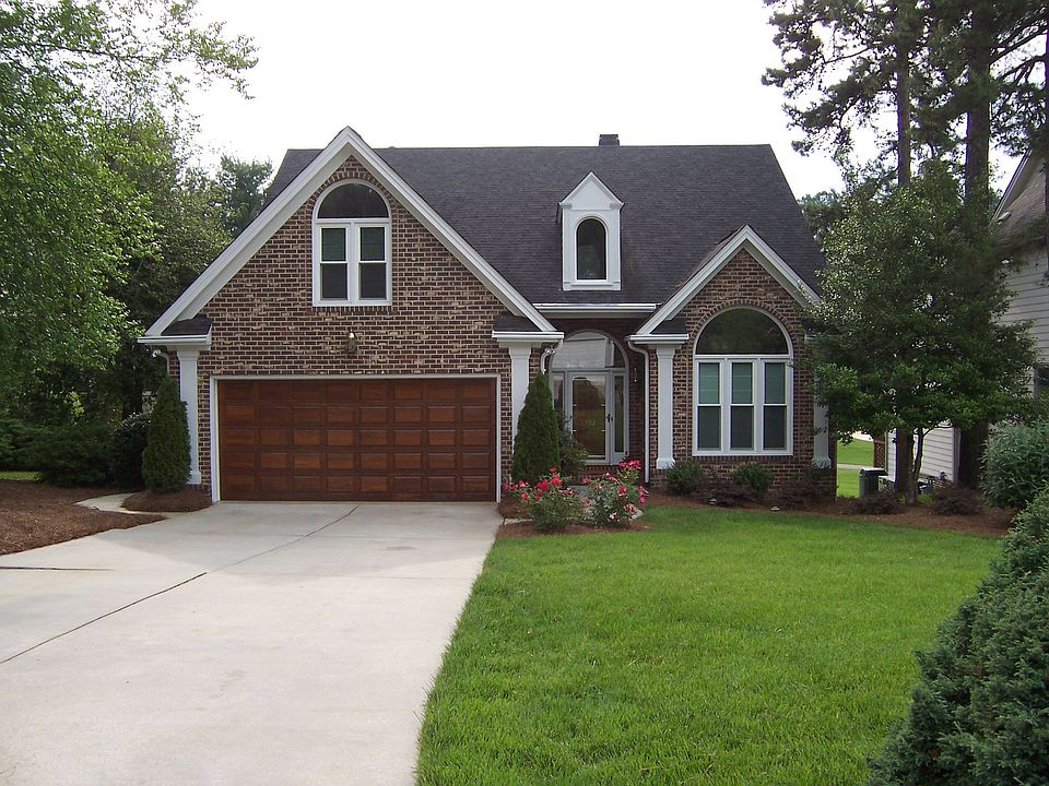 All brick exterior & new windows
