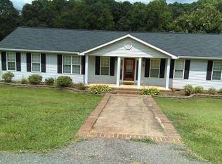 188 Oliver Dr, Inman, SC 29349