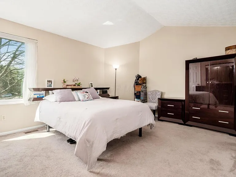 6985 Muirfield Dr — Photo 10