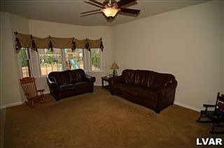4th image of 1500 Willow Dr