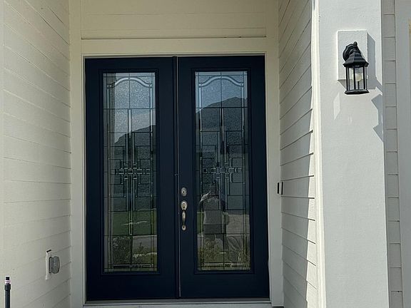 2nd image of 45 Trewin Cir