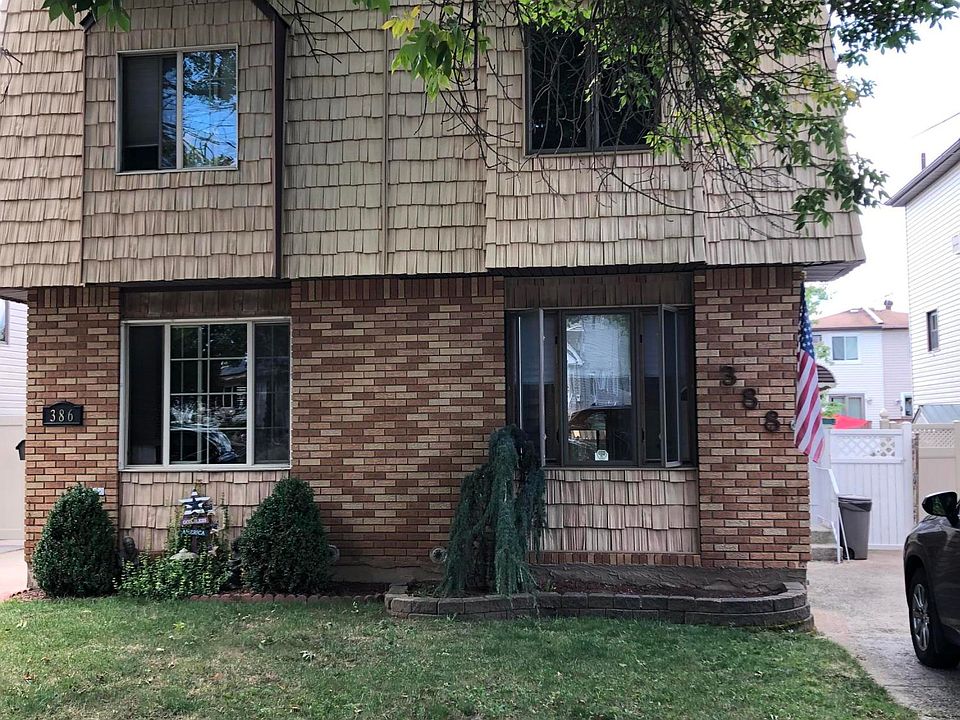 1st image of 388 Colon Ave