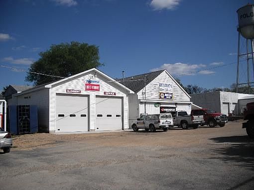 2nd image of 612 N Division Ave