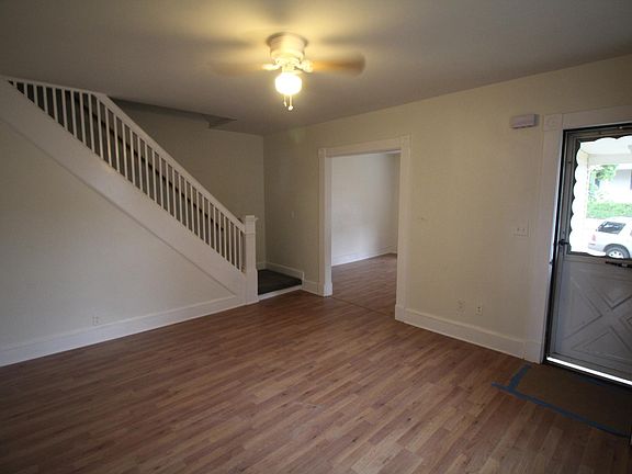 Dining room or living room