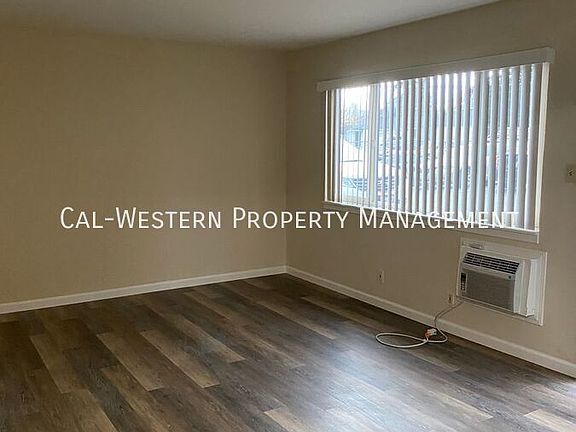 2nd image of 275 Perrymont Ave