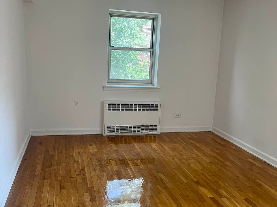 1st image of 142-20 84th Dr #4R