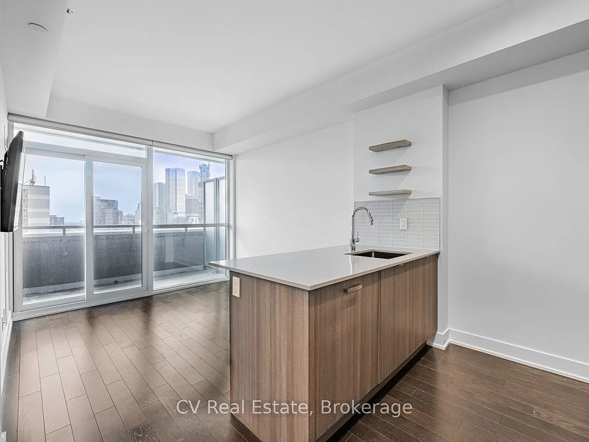 1 bed, $2,575 — Photo 2