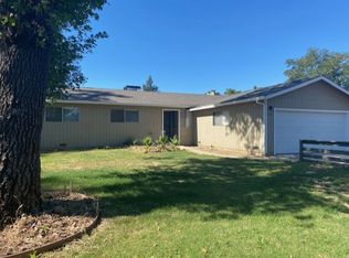 1147 Echo Rd, Redding, CA 96002
