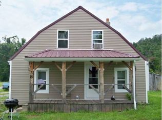 38 Anderson St, Junction City, KY 40440