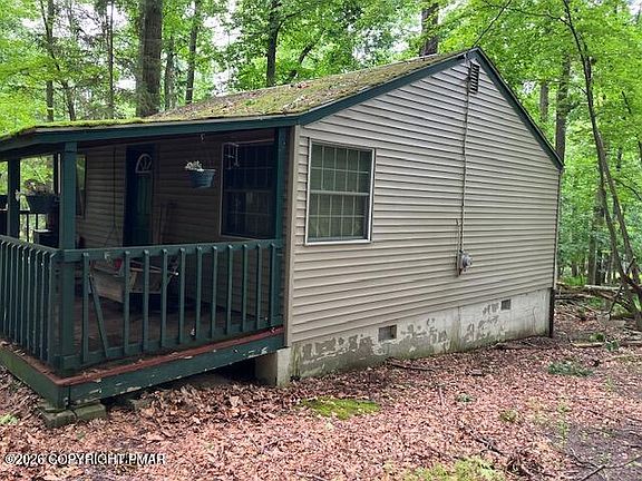 4th image of 3302 Pocono Dr