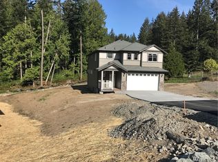 6713 Nicholas Ln, Anacortes, WA 98221