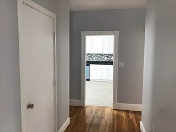 31-33 Brackett St #1 — Photo 9