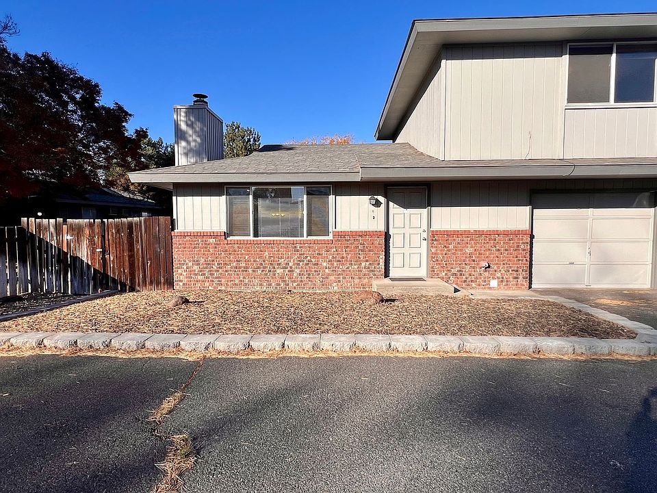 1st image of 610 S 45th Ave #B