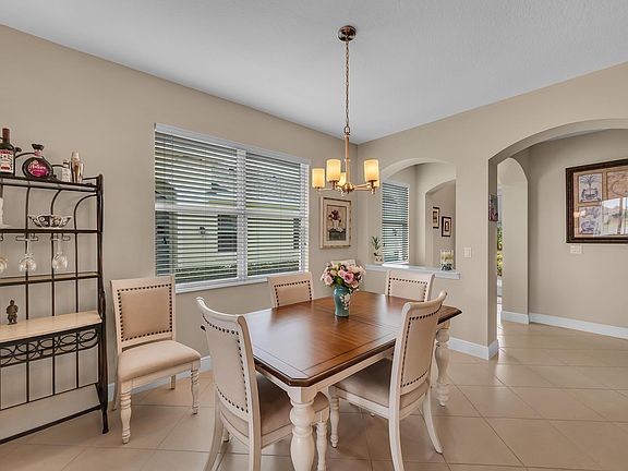 5th image of 11195 Winding Lakes Circle