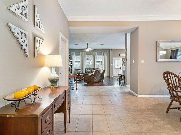 4th image of 2504 Kimberly Dawn Dr