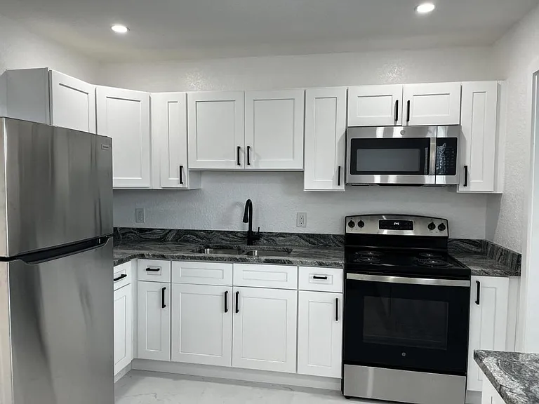 3644 Melaleuca Ln — Photo 15