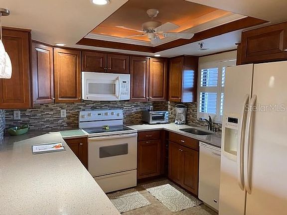 2nd image of 1001 Benjamin Franklin Dr Unit 308