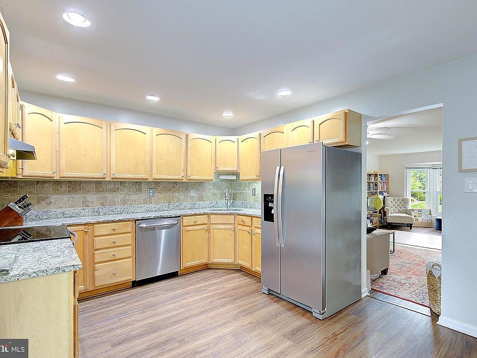 1st image of 1418 Orleans Ct