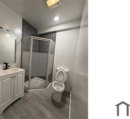 14243 Victory Blvd #ADU — Photo 5