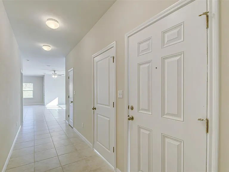 474 Spinnaker Loop — Photo 2