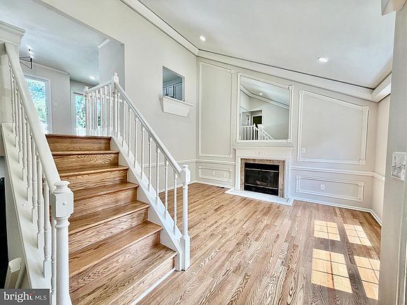 3rd image of 6011 Prince George St