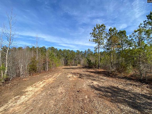 4th image of 900 Piney Wood Rd