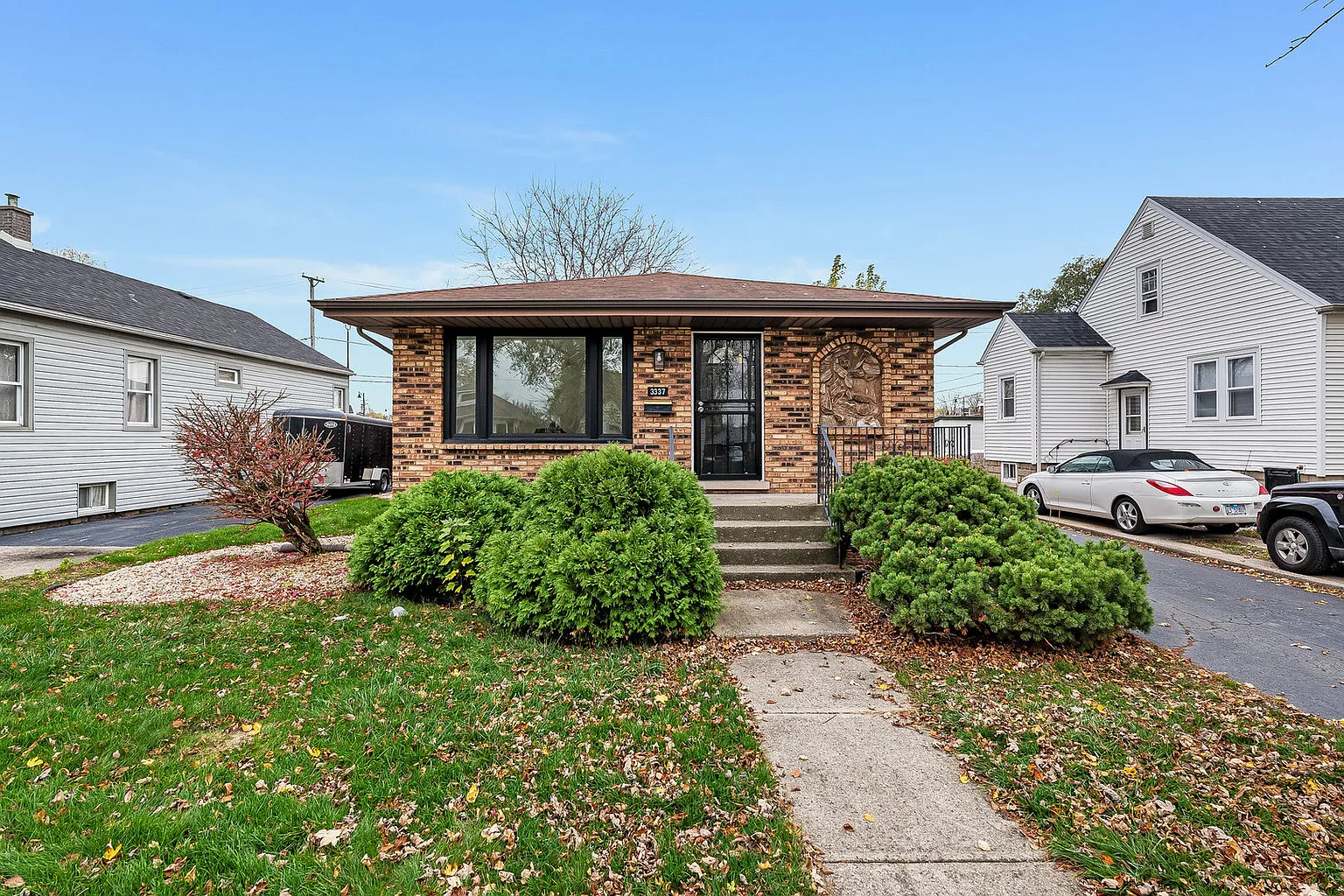 3337 Washington St photo 1